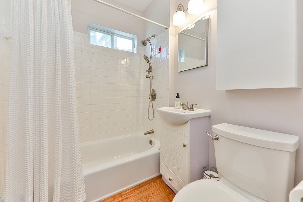 70 Wren St #2, Boston, MA Photo #18