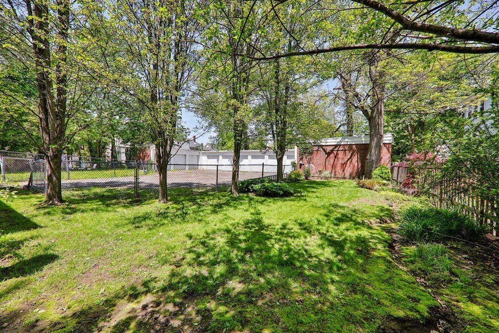 70 Wren St #2, Boston, MA Photo #21