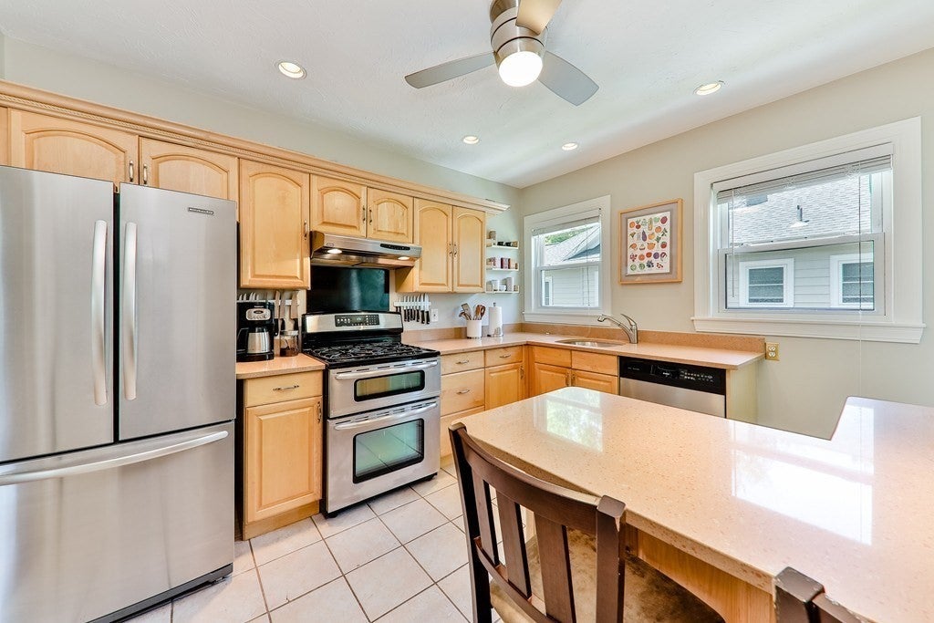 70 Wren St #2, Boston, MA Photo #13