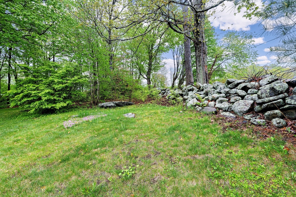 26 Moulton Hill Rd