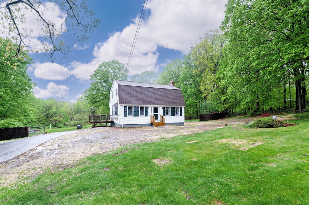 26 Moulton Hill Rd
