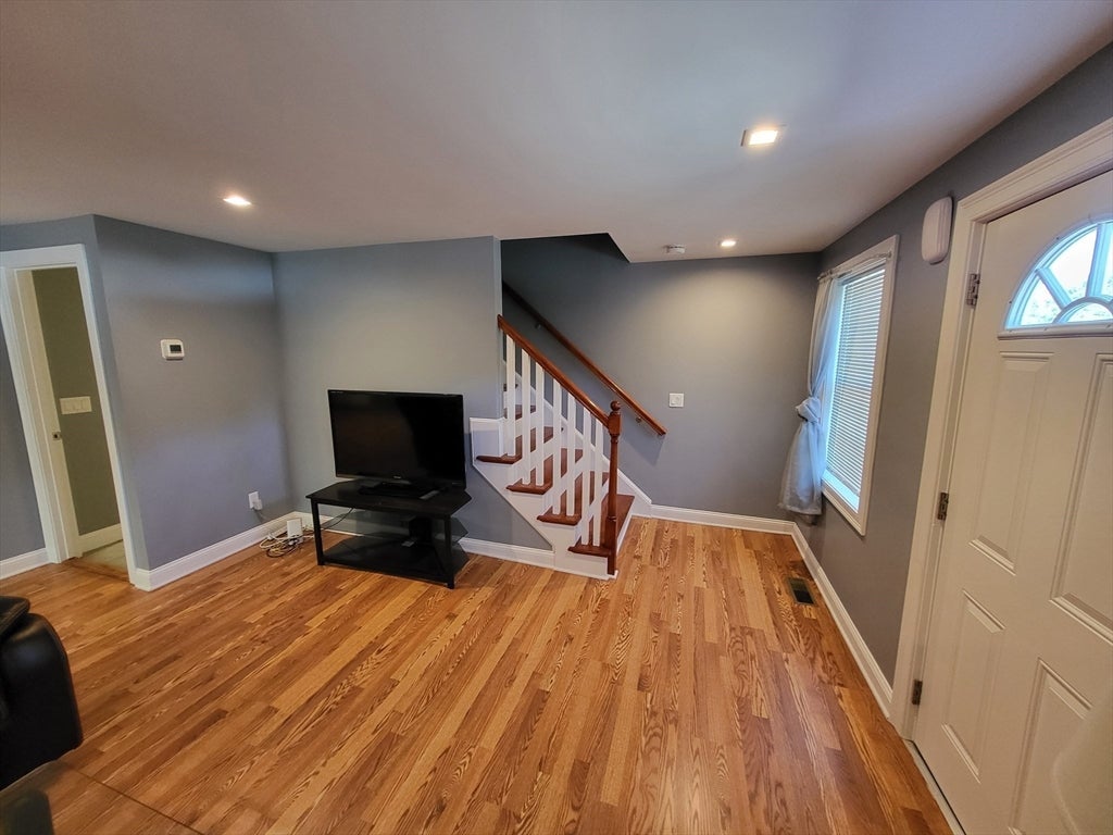 15 Chipaway Rd, Freetown, MA Photo #14