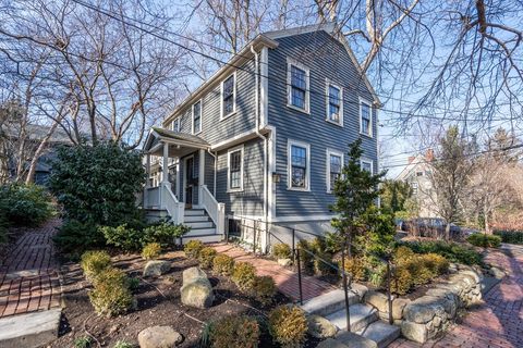 Photo of 89 Washington Avenue, Cambridge, MA 02140 (MLS # 73209222)