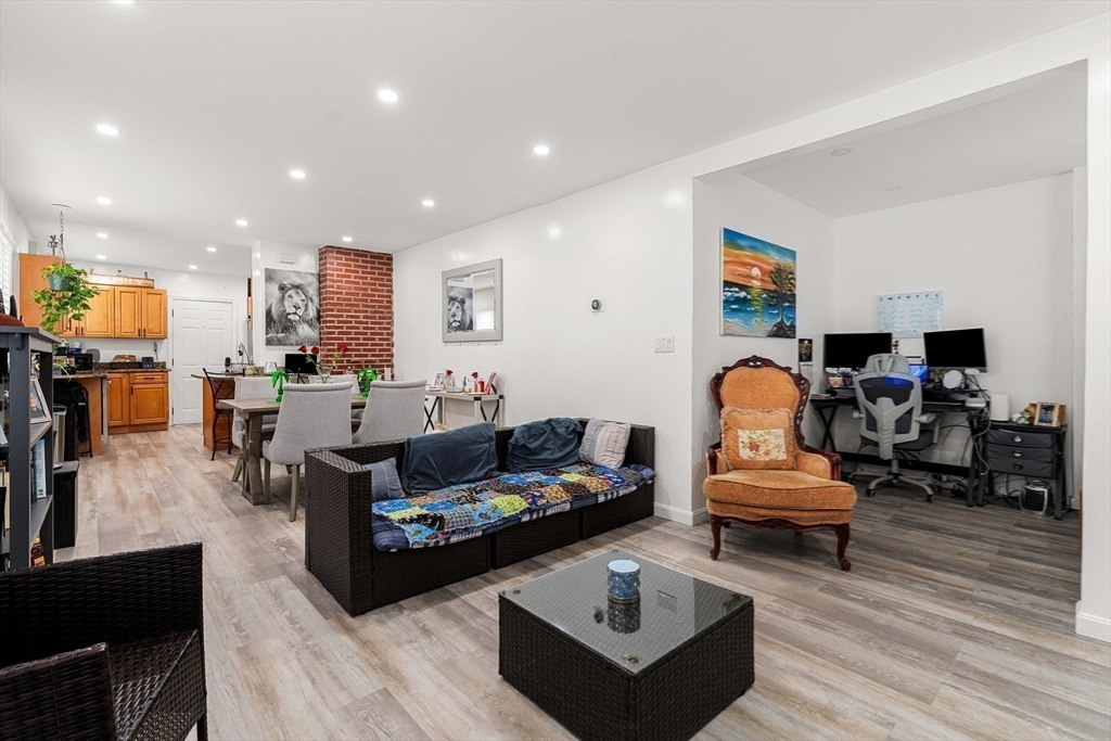 115-117 Clare Ave