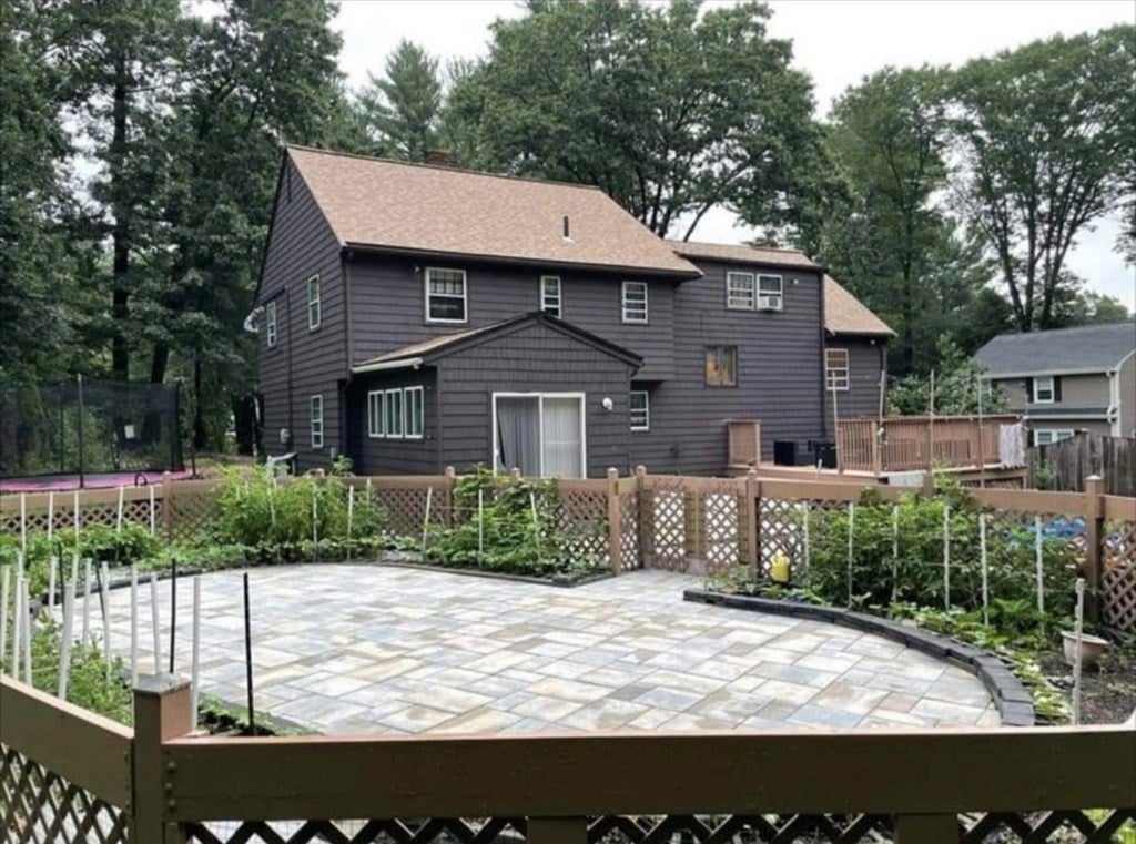 8 Carriage Hill Rd, Andover, MA, 8 Carriage Hill Rd, Andover, MA Photo #2