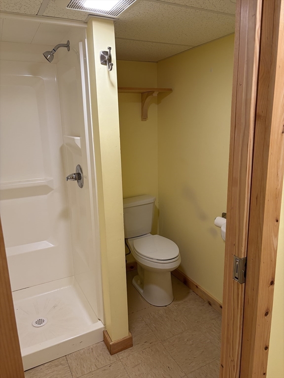84 Clairmont Ave, Chicopee, MA, 84 Clairmont Ave, Chicopee, MA Photo #17