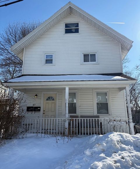 27 Woodland Ct Lawrence MA 01841