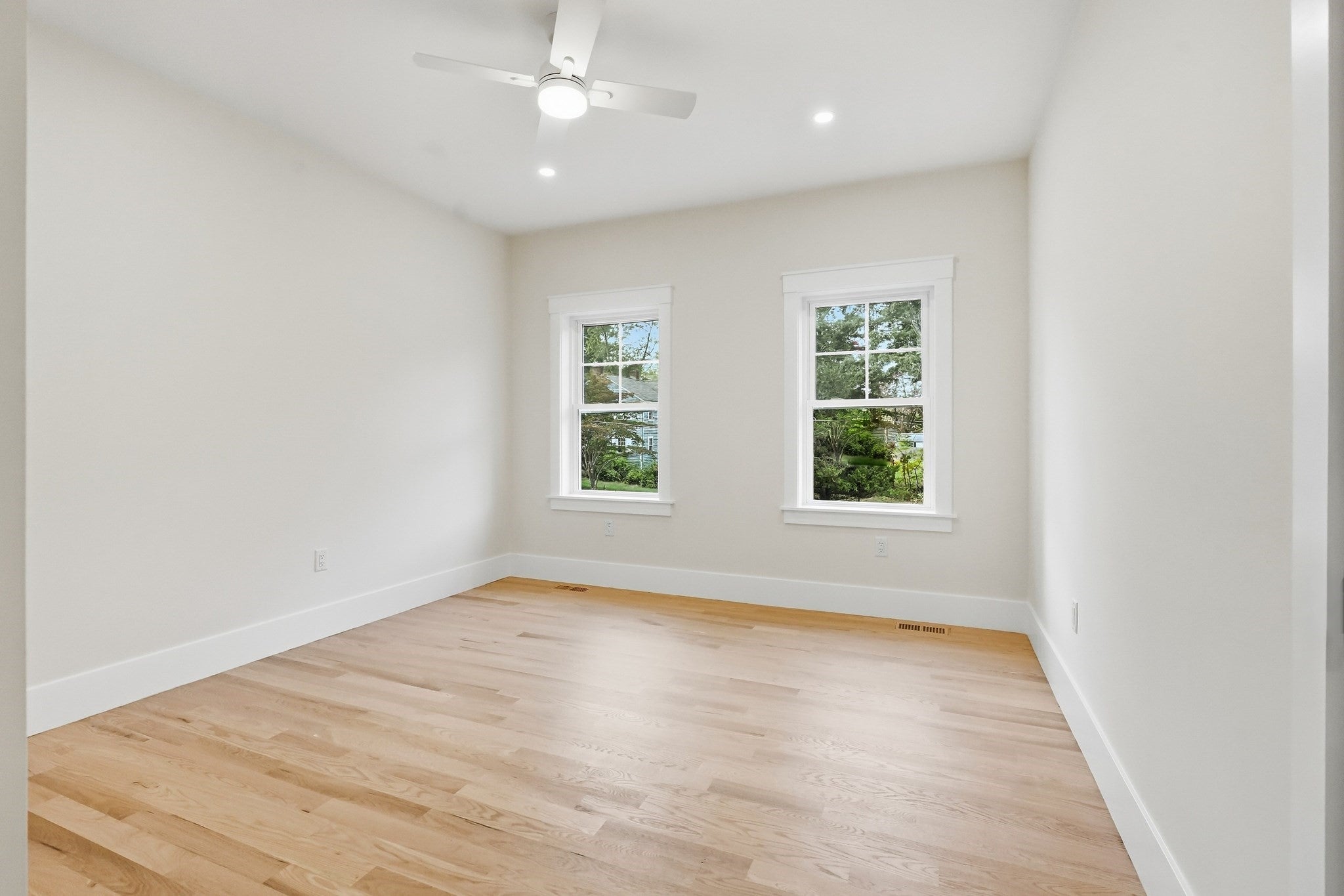 4 Juniper St, Burlington, MA, 4 Juniper St, Burlington, MA Photo #19