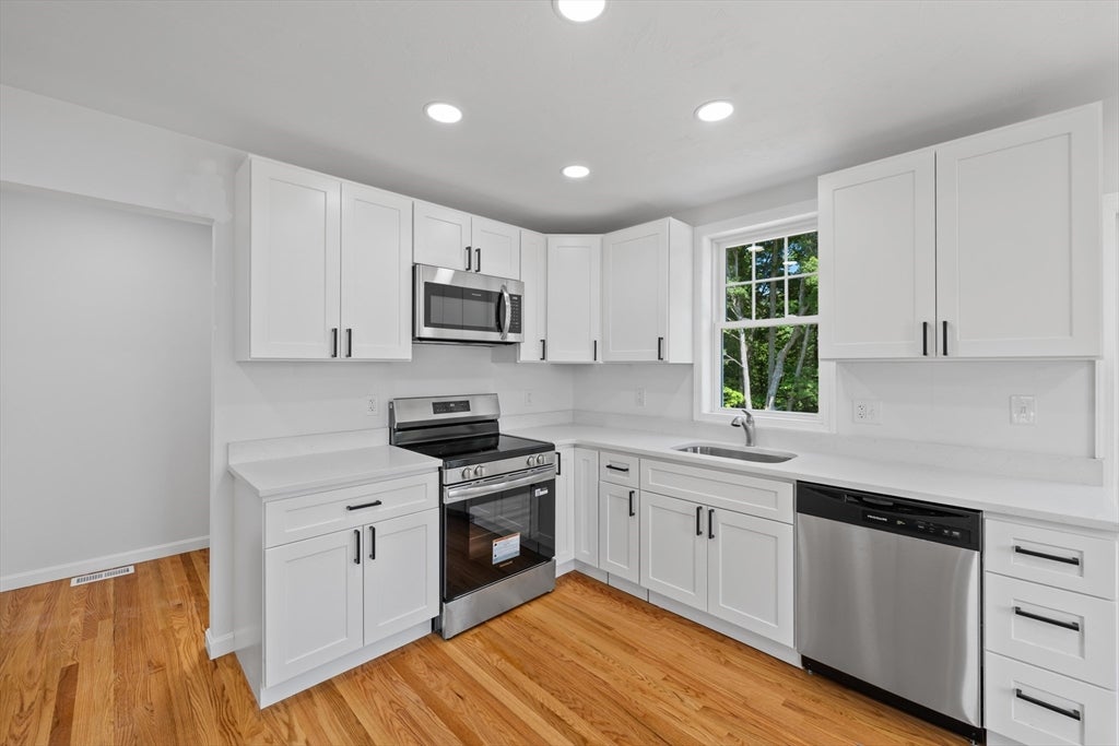 93 Brown St #A, Leicester, MA, 93 Brown St #A, Leicester, MA Photo #12