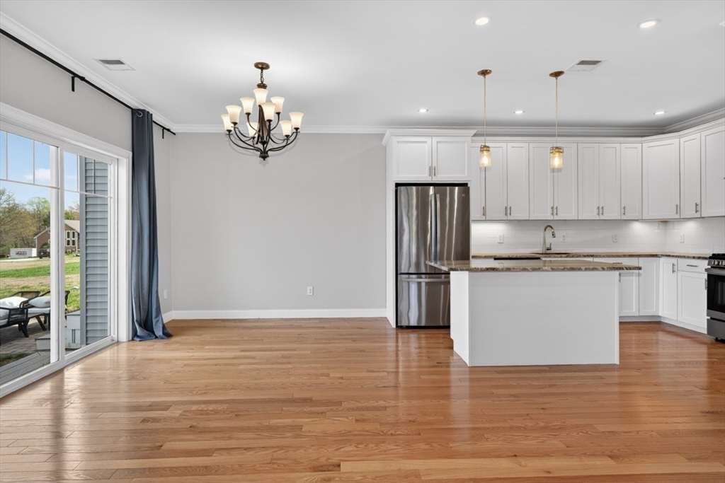 228 Norfolk St #228, Holliston, MA Photo #8