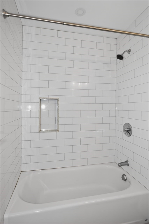 228 Norfolk St #228, Holliston, MA Photo #25