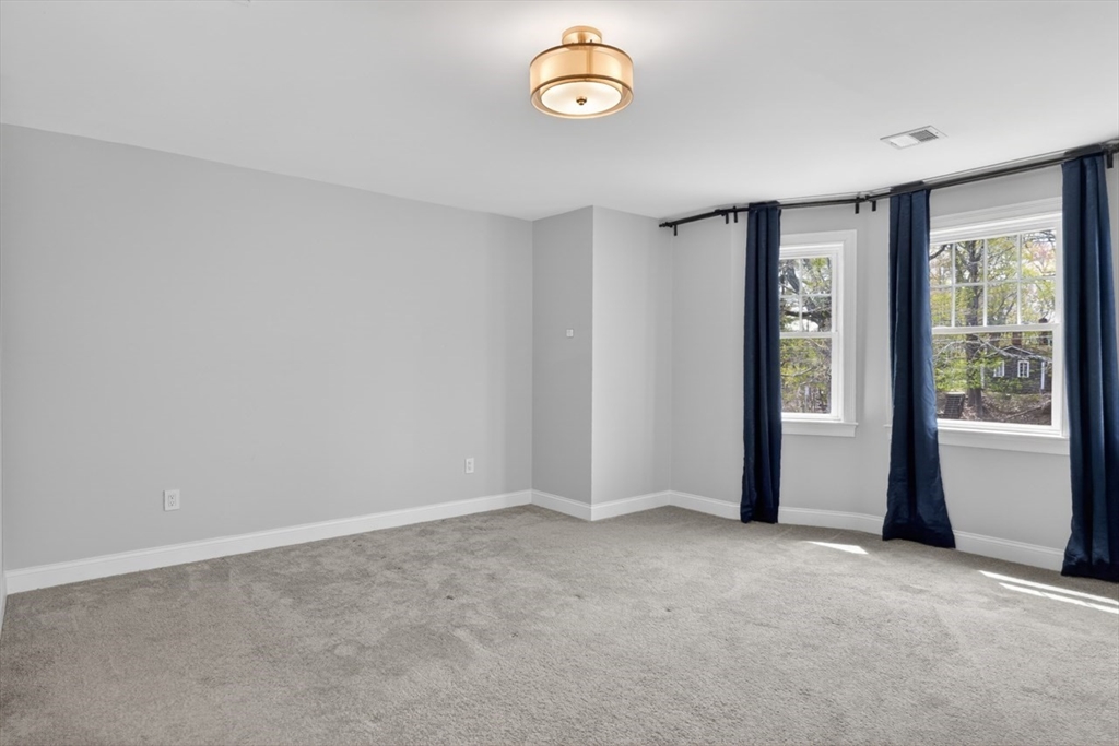 228 Norfolk St #228, Holliston, MA Photo #15
