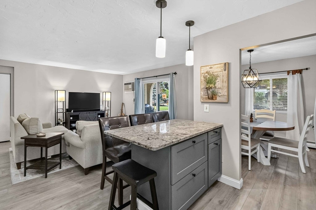 210 Fellsview Terrace 212