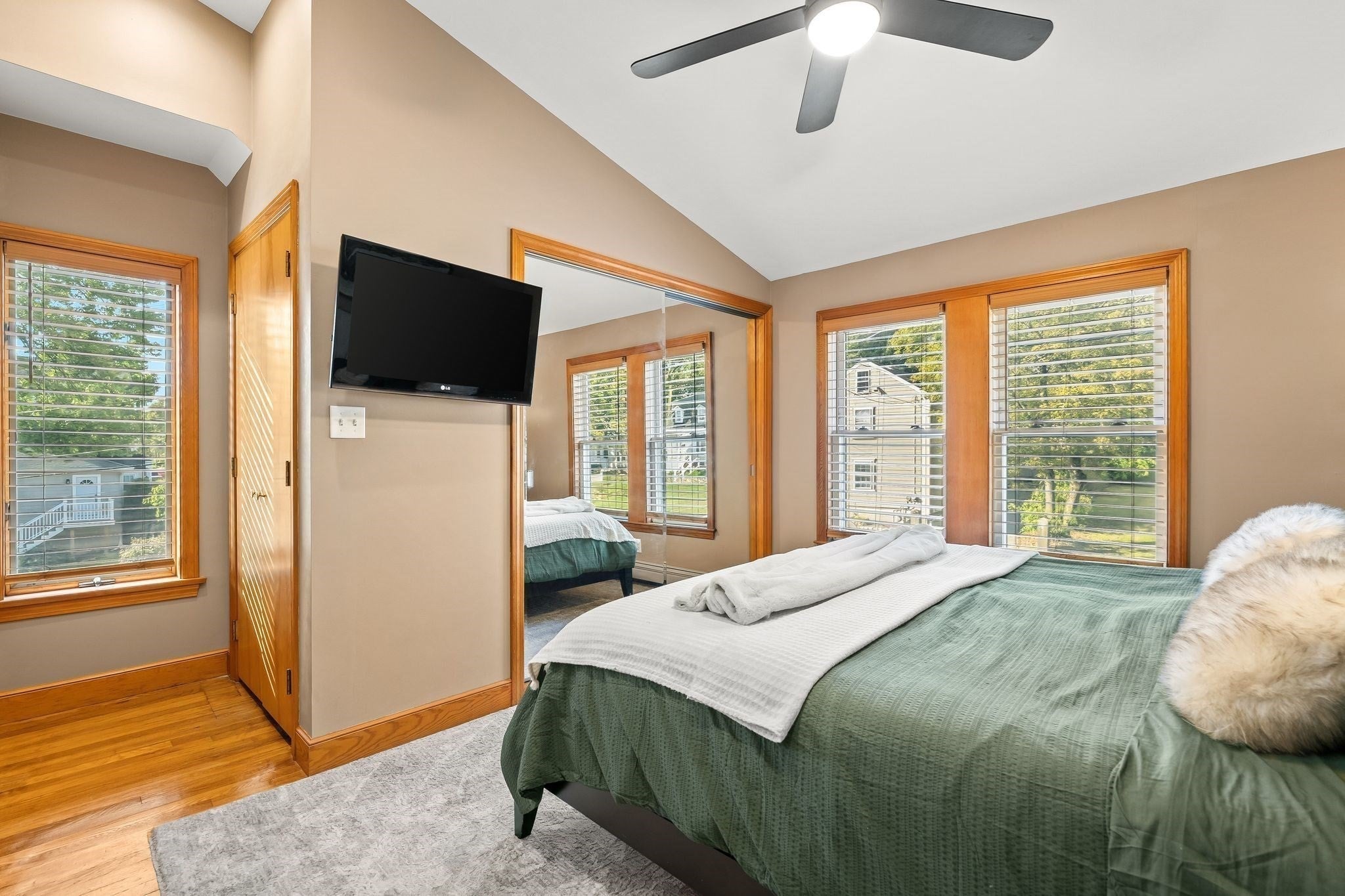 29 Woburn Street, Medford, MA Photo #18