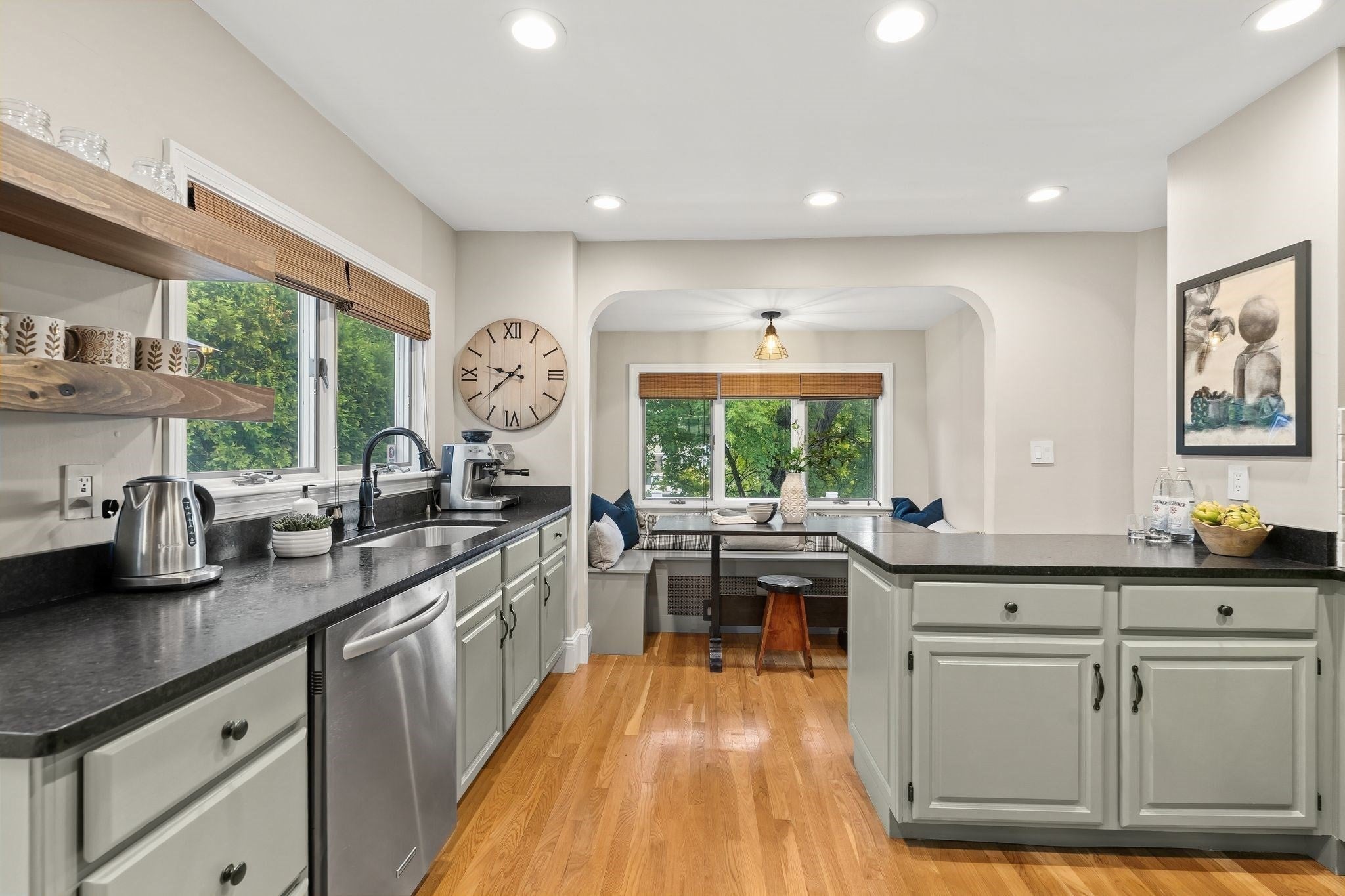 29 Woburn Street, Medford, MA Photo #11