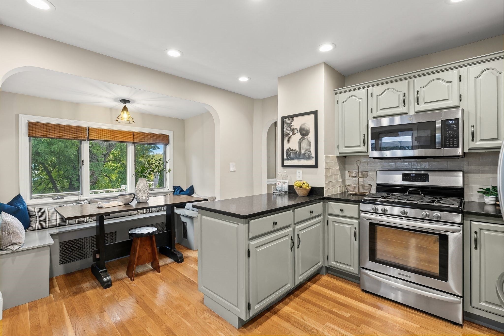 29 Woburn Street, Medford, MA Photo #13