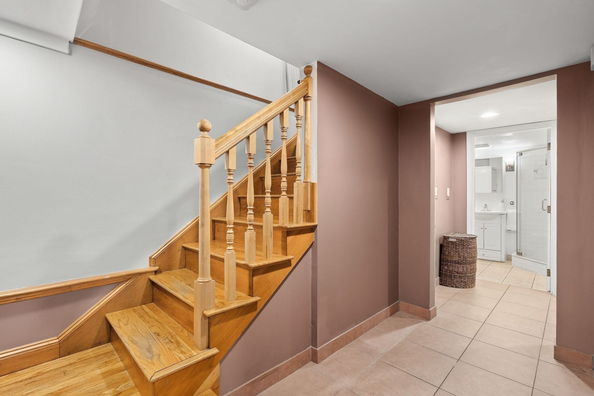 29 Woburn Street, Medford, MA Photo #27