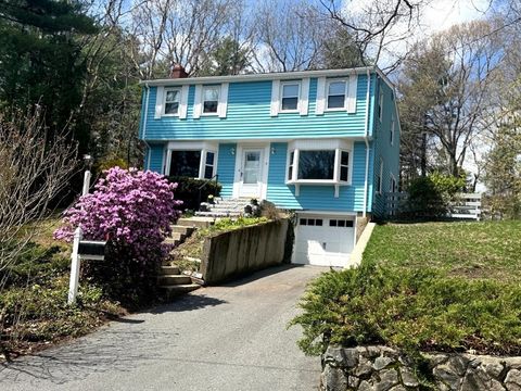 18 Eleanor Road Walpole MA 02081