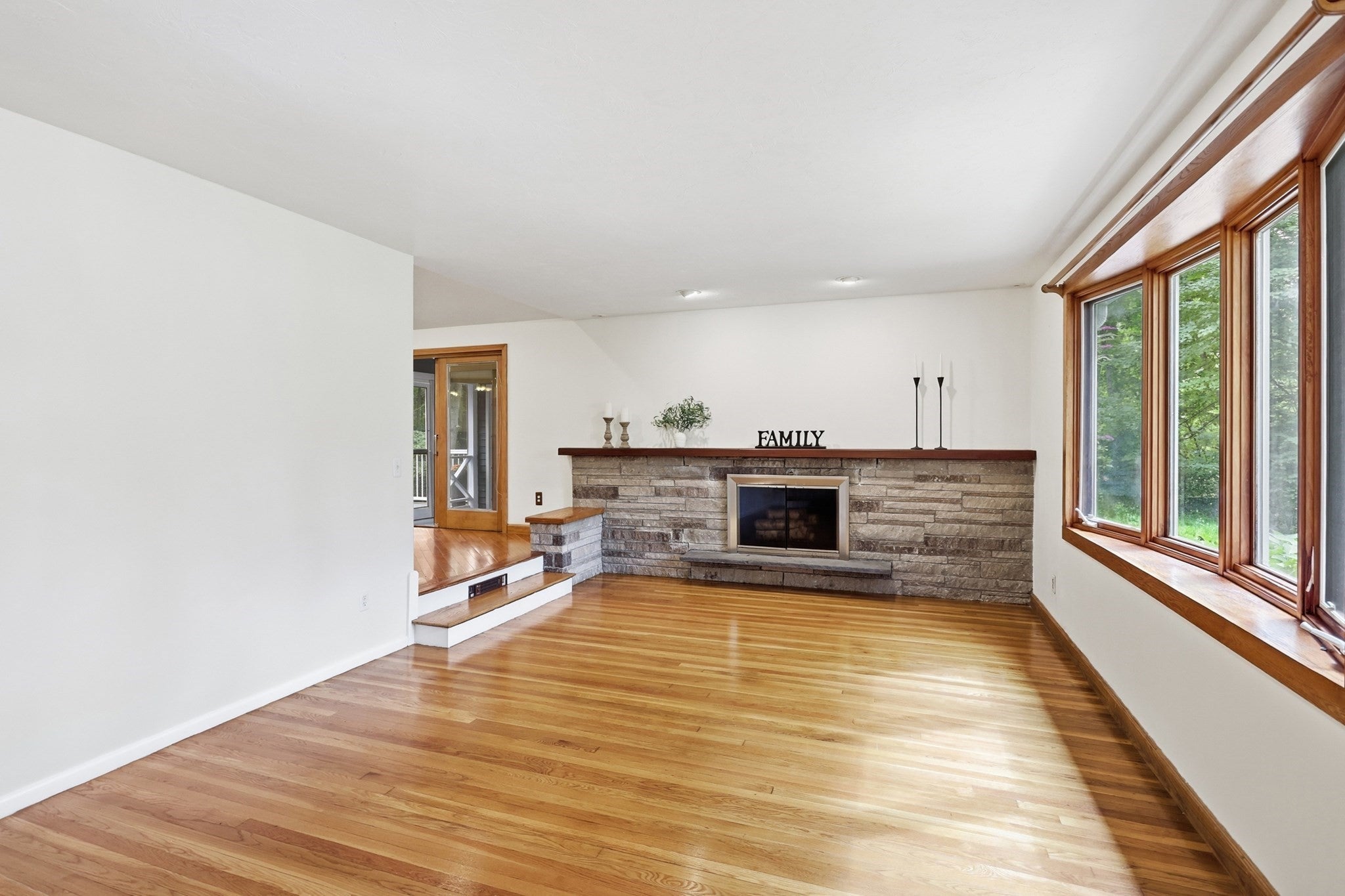18 Brucewood Road