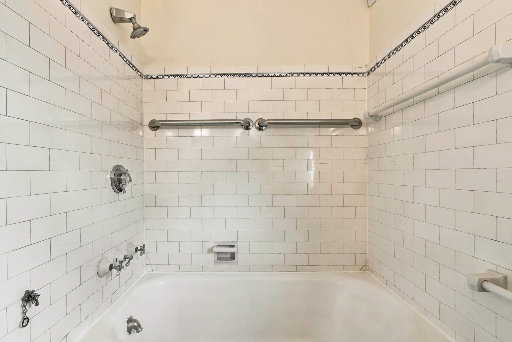 3 Preble Gardens Rd, Belmont, MA, 3 Preble Gardens Rd, Belmont, MA Photo #40