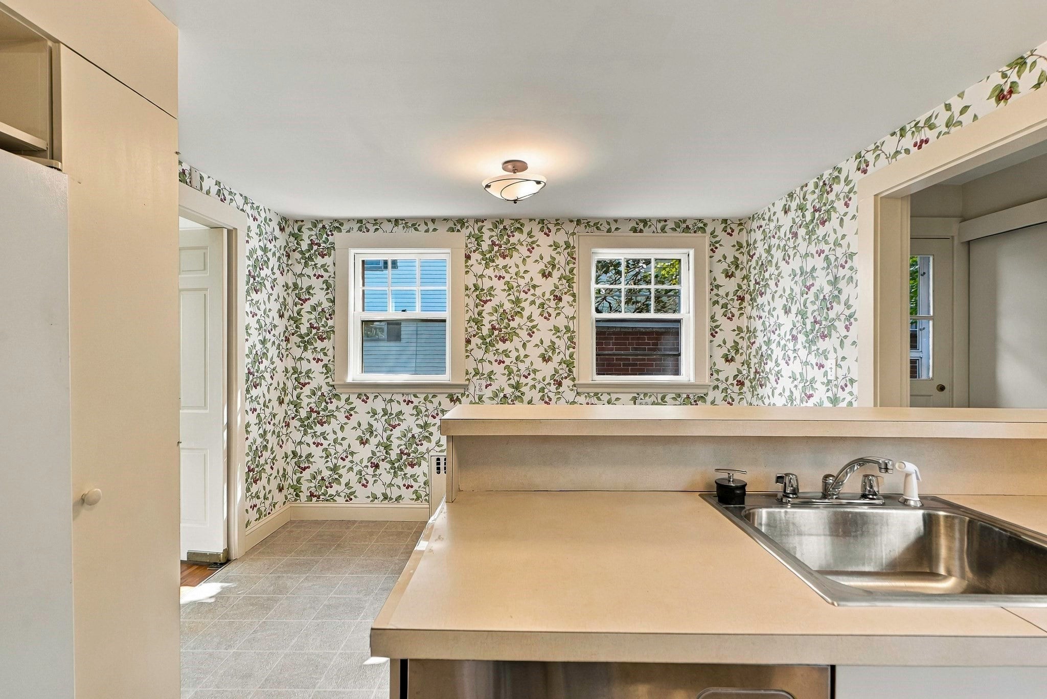 3 Preble Gardens Rd, Belmont, MA, 3 Preble Gardens Rd, Belmont, MA Photo #21