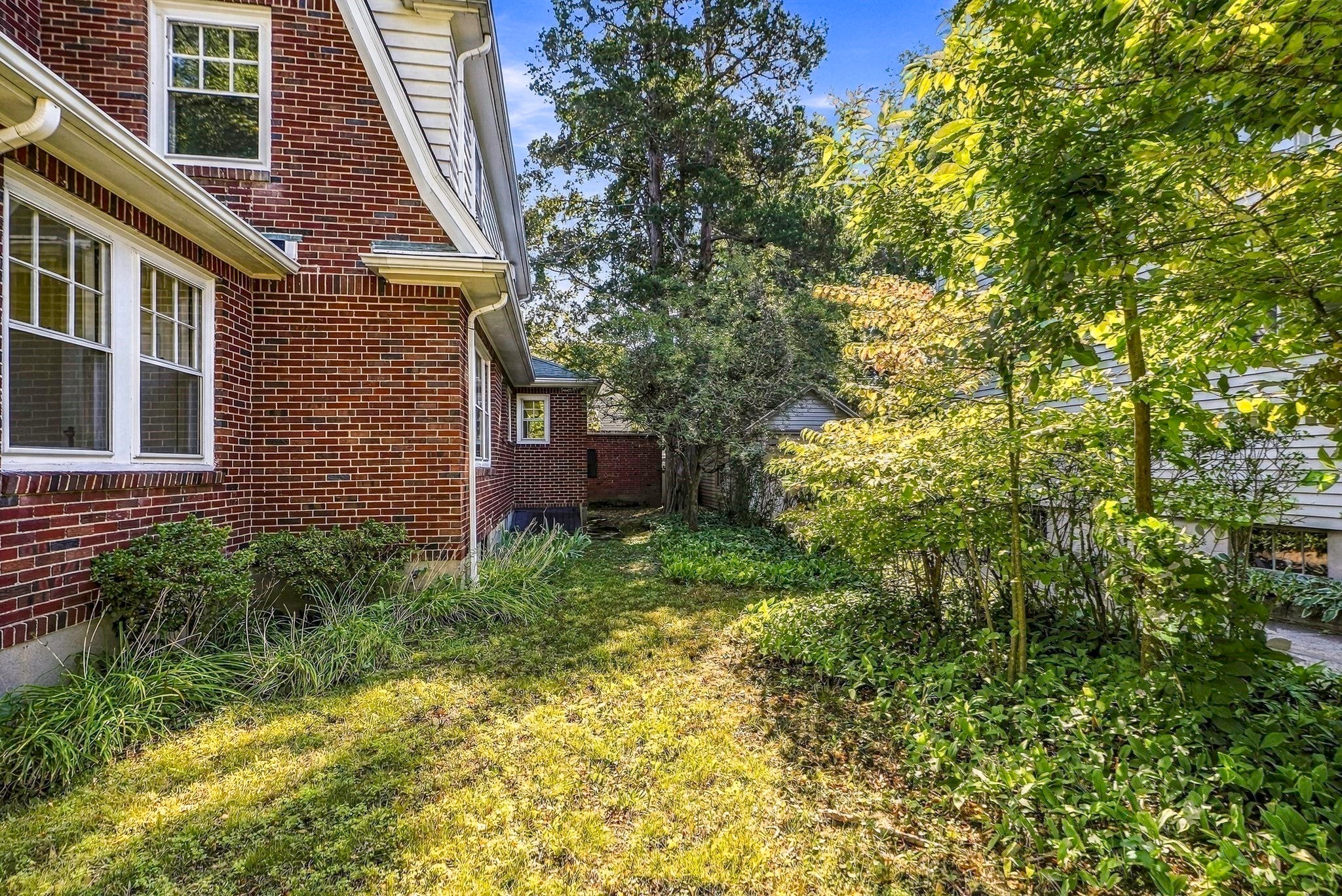 3 Preble Gardens Rd, Belmont, MA, 3 Preble Gardens Rd, Belmont, MA Photo #42