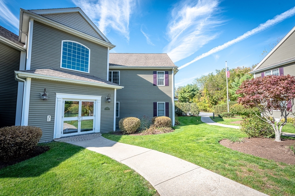 215 Longmeadow Rd 403
