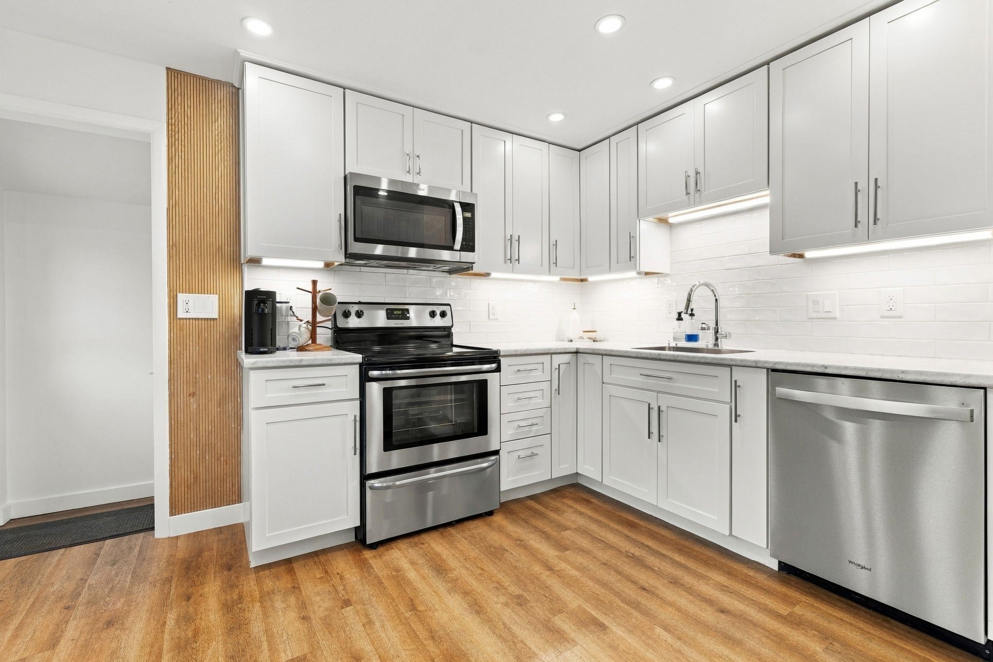 24 Ellington Rd, Tewksbury, MA, 24 Ellington Rd, Tewksbury, MA Photo #11