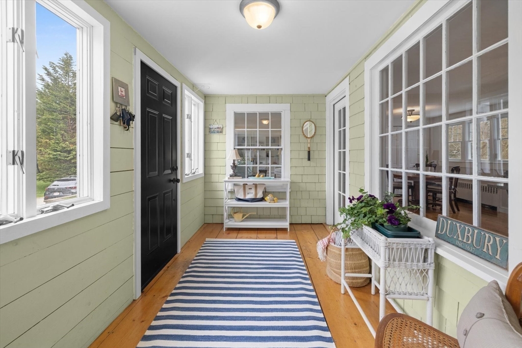 23 Mayflower Ln