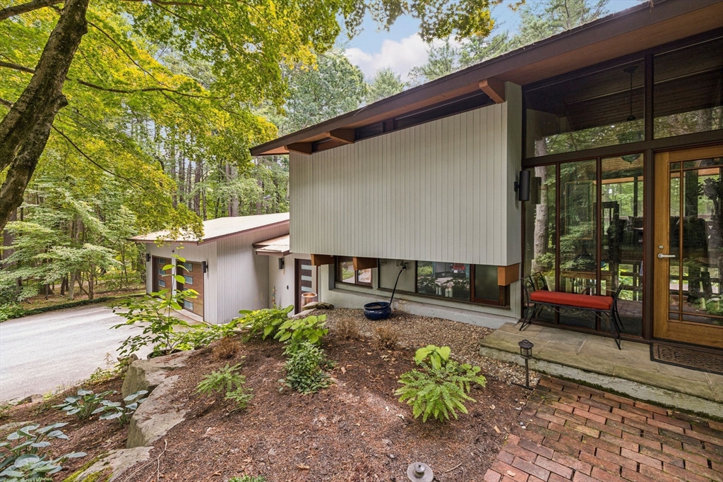 60 Fern Lane