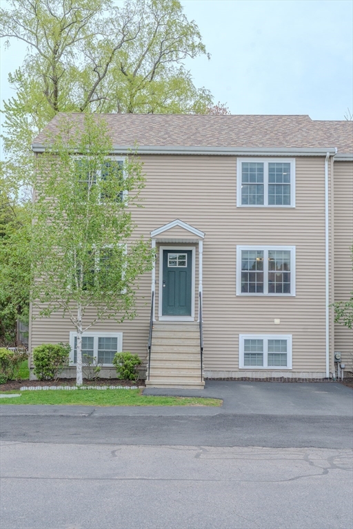 39 Hayward St #9, Braintree, MA Photo #1