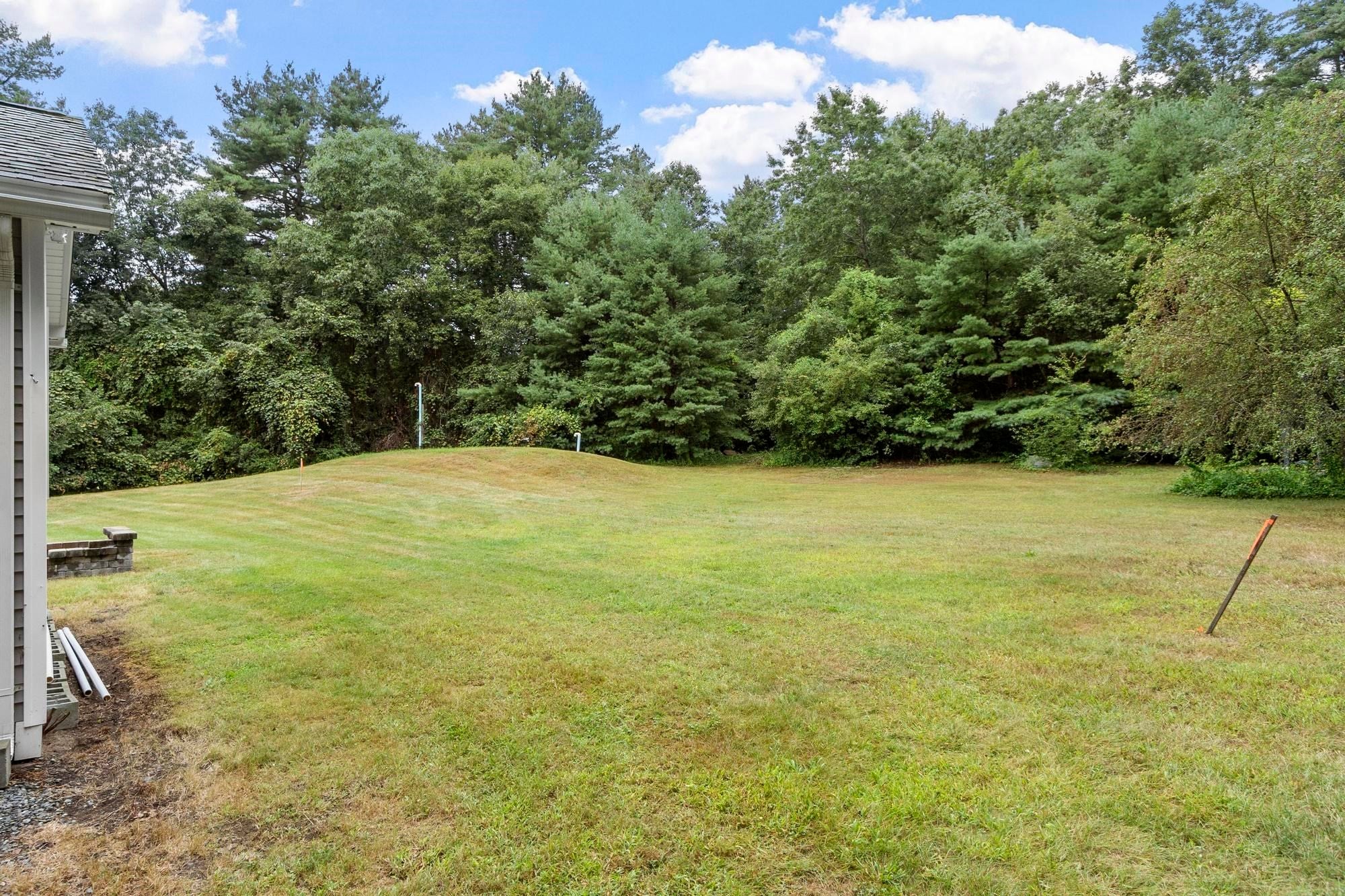 845 Bridge Street, Pelham, NH, 845 Bridge Street, Pelham, NH Photo #24