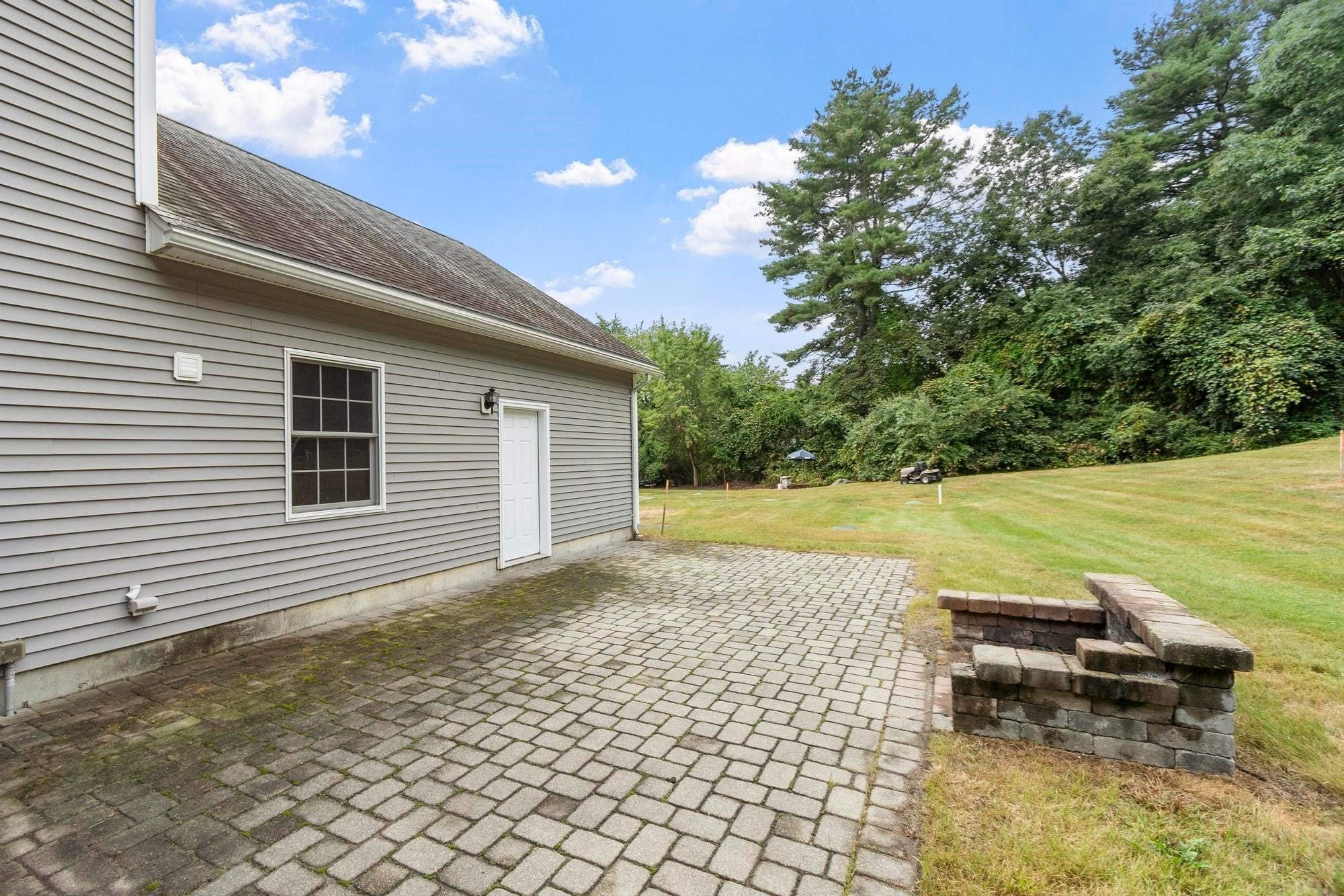 845 Bridge Street, Pelham, NH, 845 Bridge Street, Pelham, NH Photo #35
