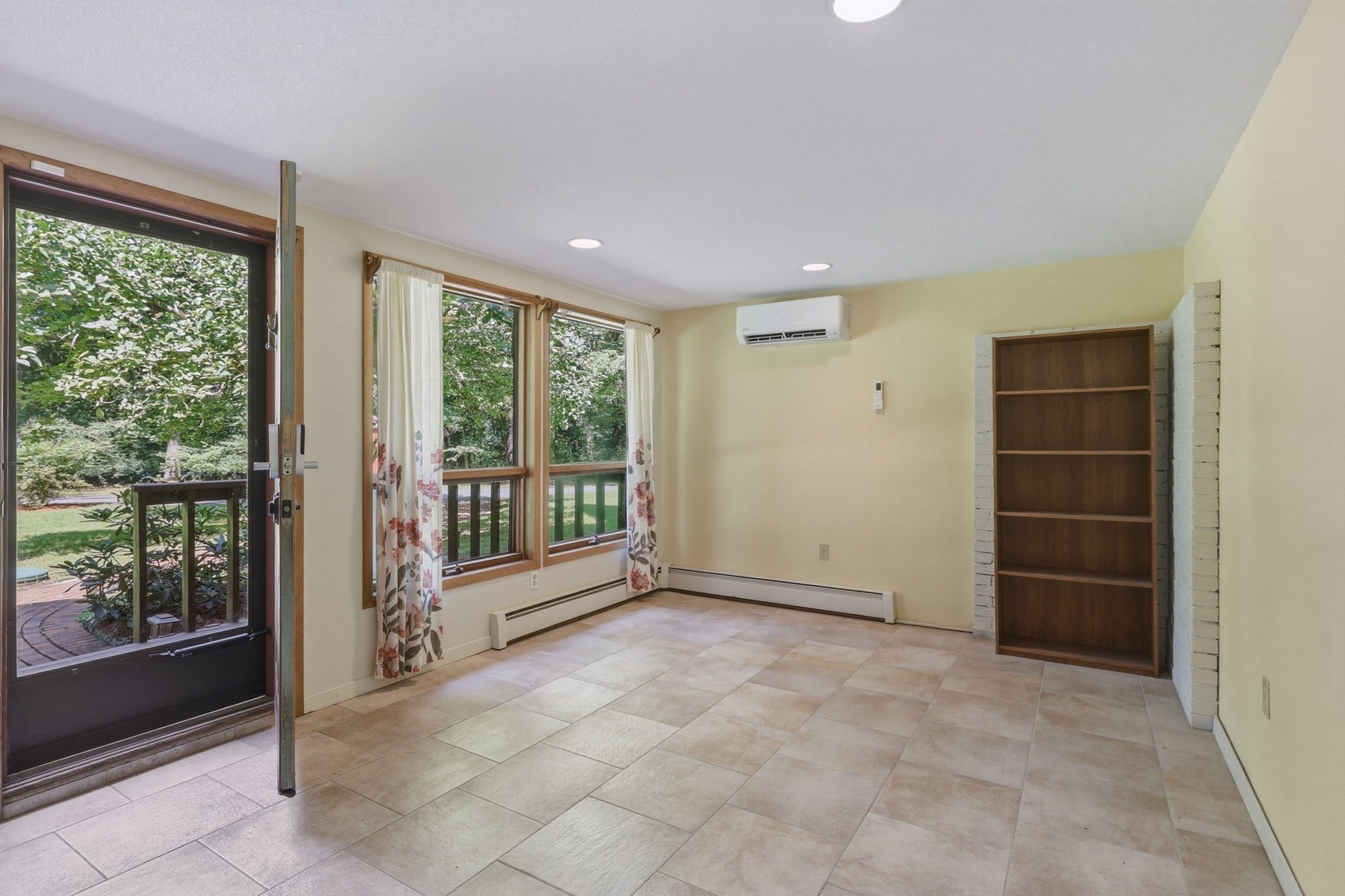 15 Ladyslipper Cir