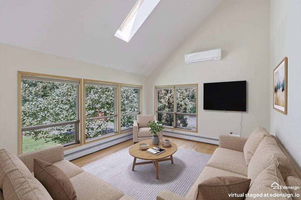 15 Ladyslipper Cir, Amherst, MA, 15 Ladyslipper Cir, Amherst, MA Photo #10