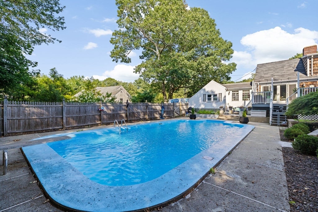 4 Country Drive, Hingham, MA, 4 Country Drive, Hingham, MA Photo #35