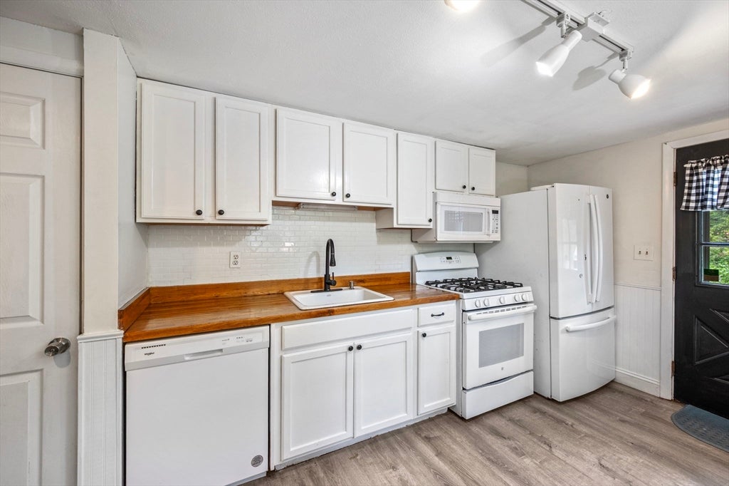 42 Haskell Rd, Plymouth, MA, 42 Haskell Rd, Plymouth, MA Photo #6