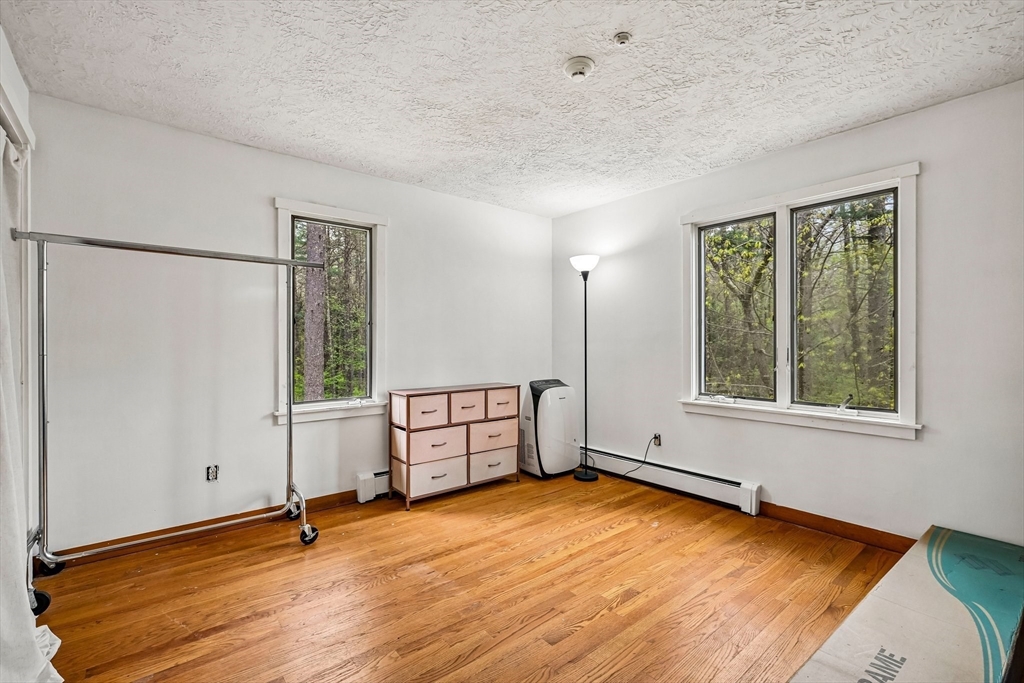 157 Robinson Rd, Oakham, MA Photo #17