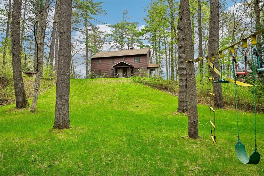 157 Robinson Rd, Oakham, MA Photo #2
