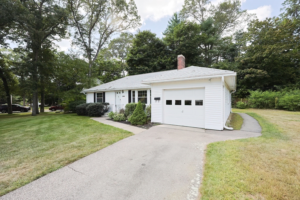 1165 Washington St (Cnr Bonnie Rd)