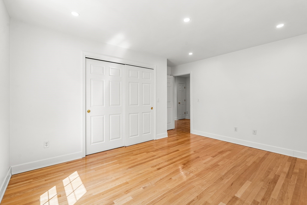 5 Marsden Ct, Seekonk, MA Photo #7