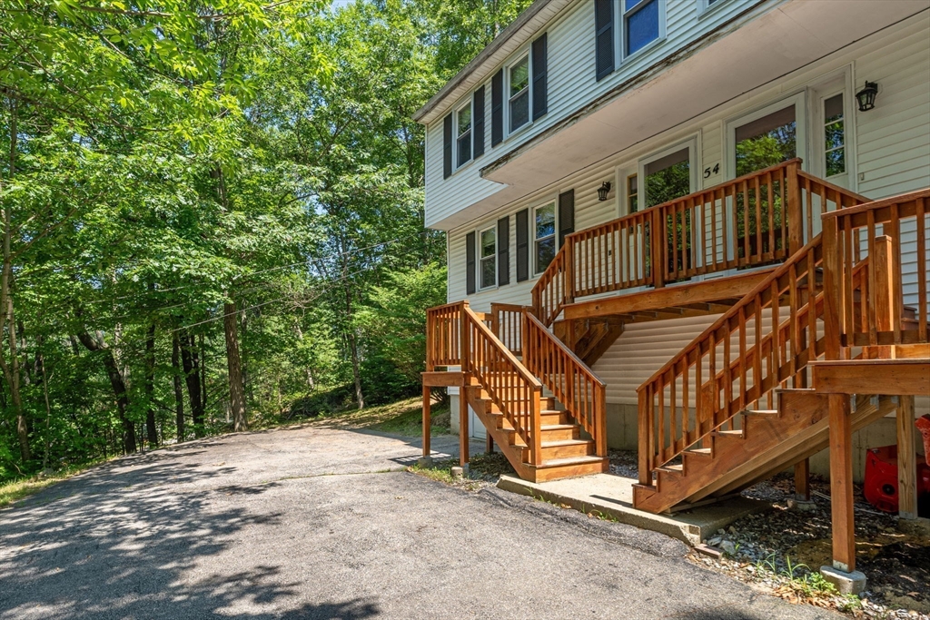 54 Noyes Rd B