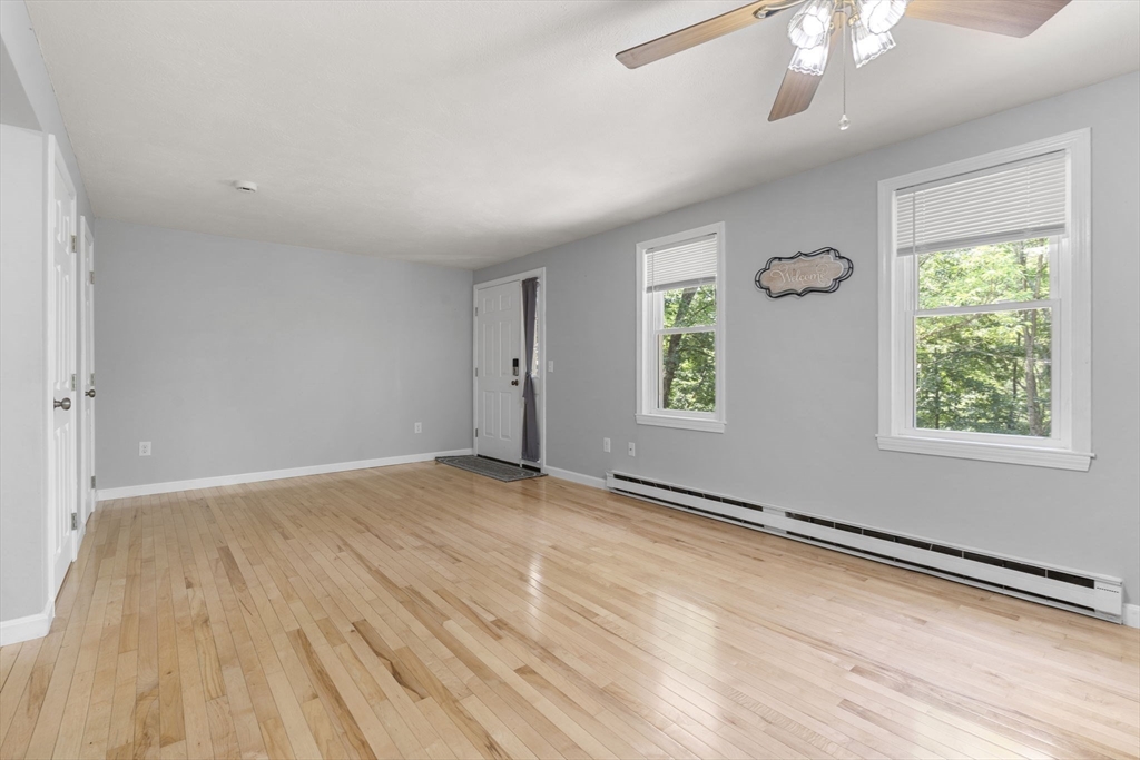 54 Noyes Rd B