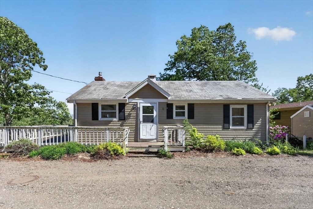 207 Sandy Beach Road