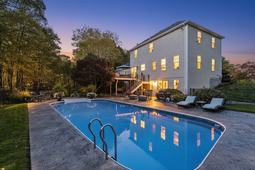 45 Douglas Hill Way