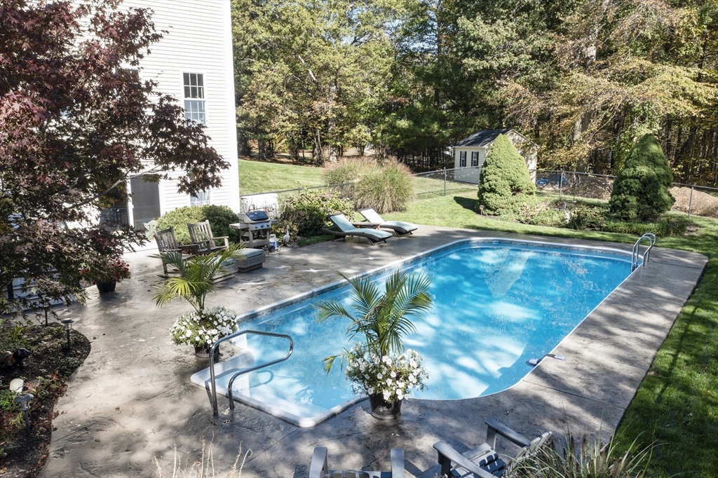 45 Douglas Hill Way