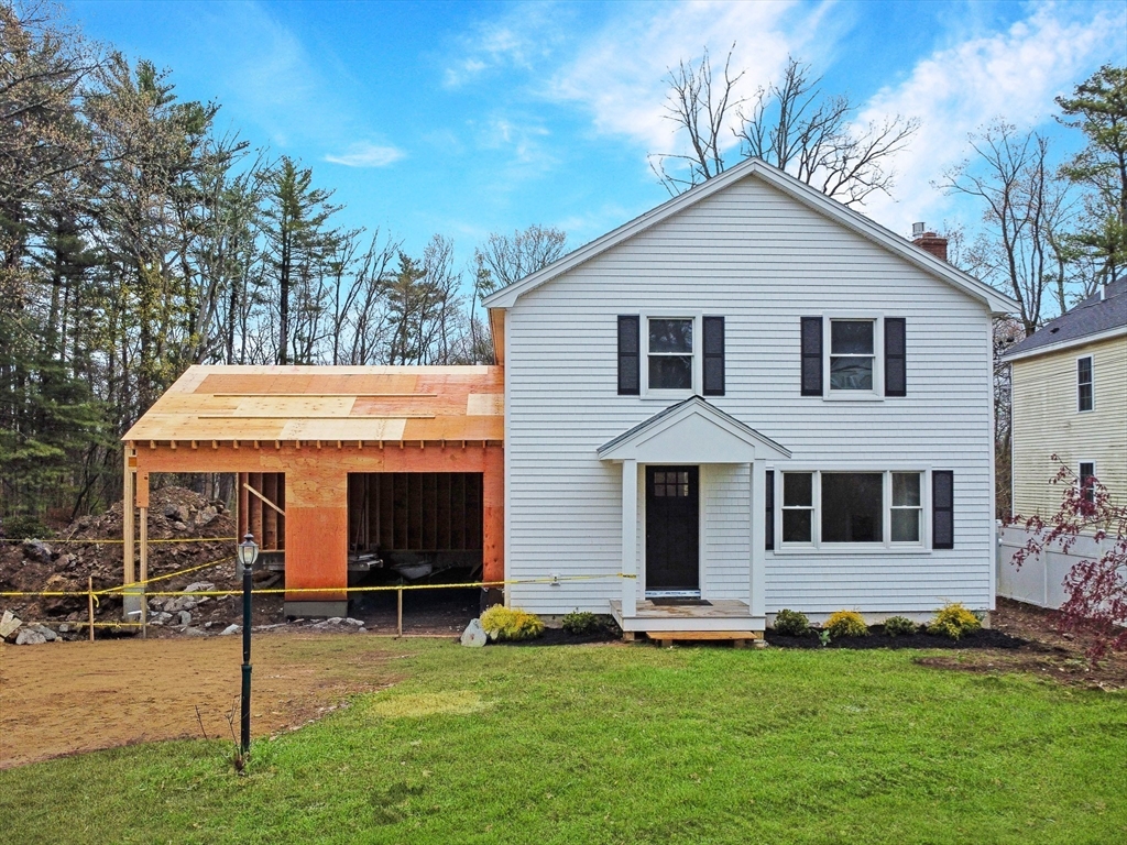 7 Lakeshore Dr