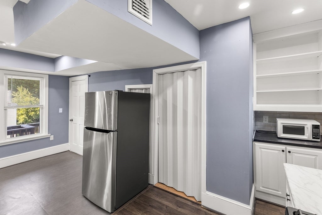 45 Thompson St #2, Boston, MA Photo #15