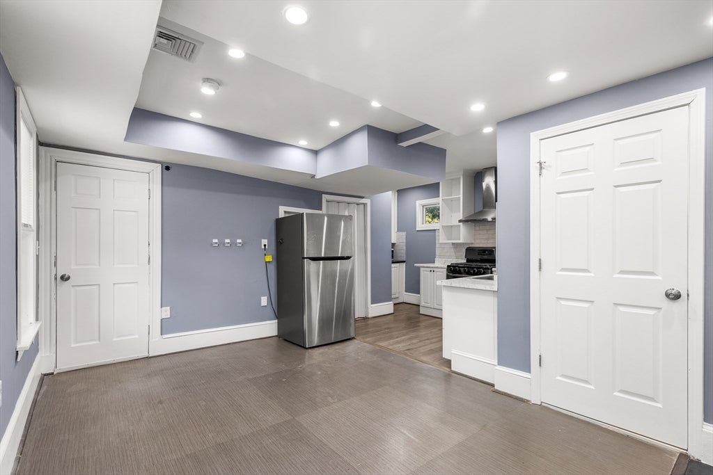 45 Thompson St #2, Boston, MA Photo #9