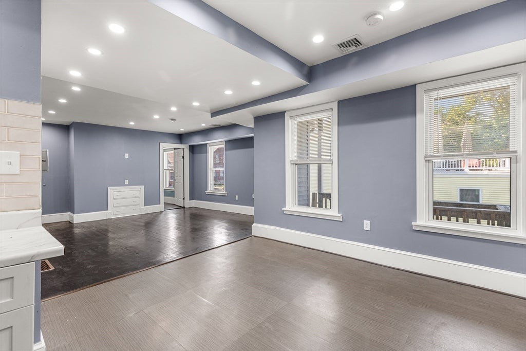 45 Thompson St #2, Boston, MA Photo #12